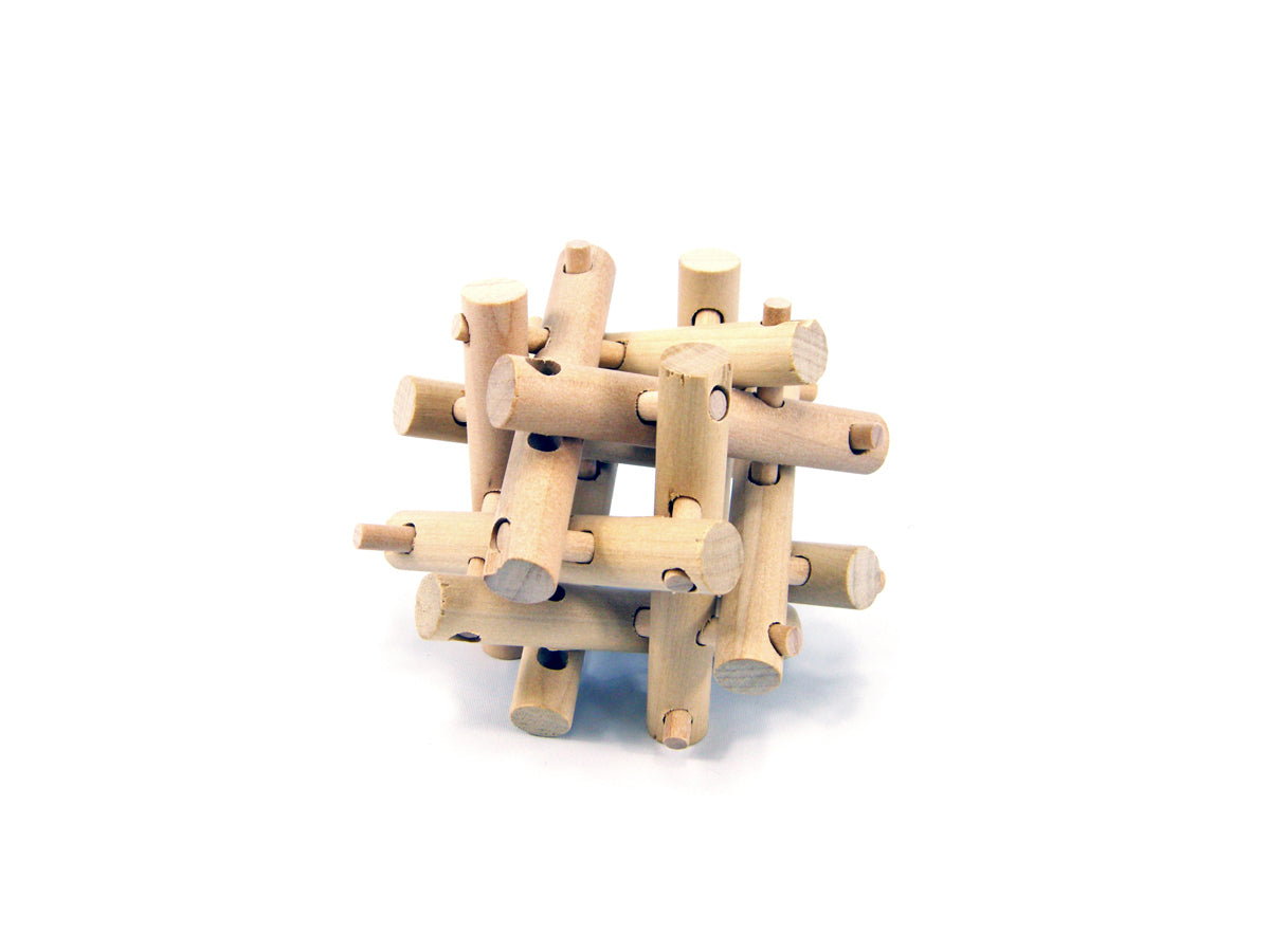 ECHIDNA WOODEN BRAINTEASER PUZZLE