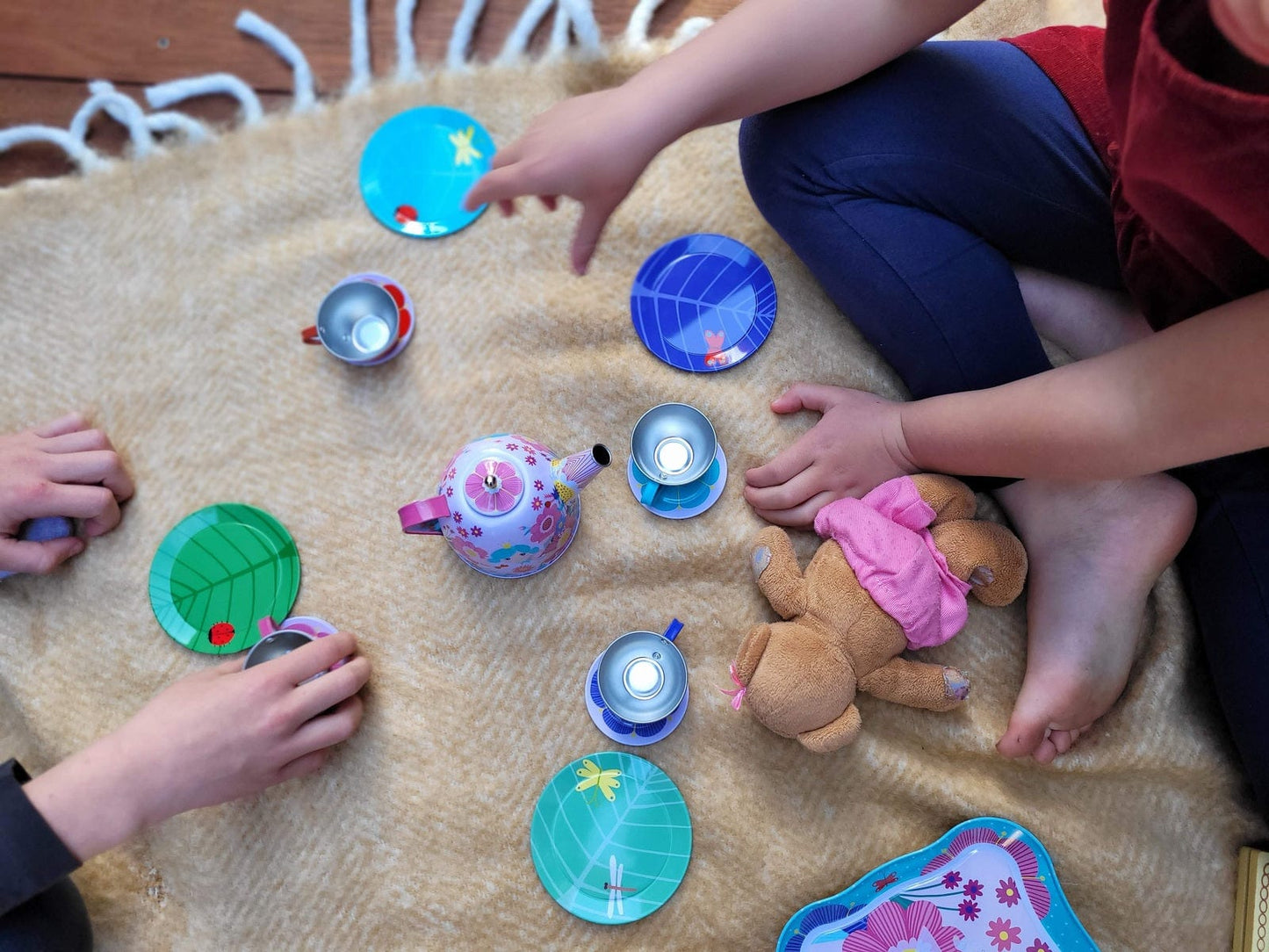 FLOWER FAIRY TIN TEA SET 15PCS - Kids Toy Chest 